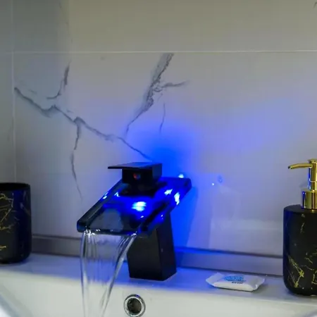 公寓 Dimitrioszoi's House *