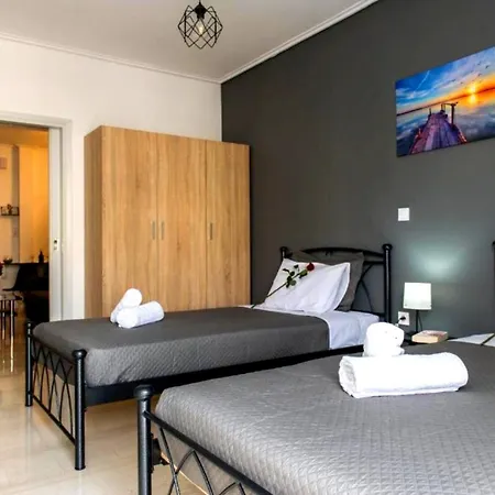 Dimitrioszoi's House Апартаменты